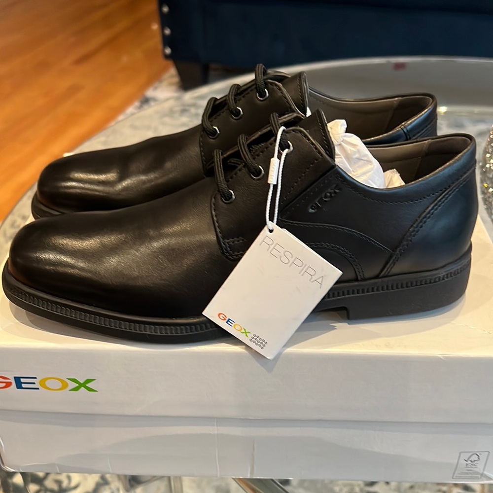 Geox NWT J Federico